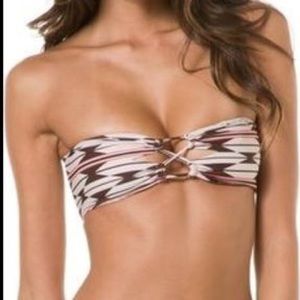 Acacia Swimwear top
